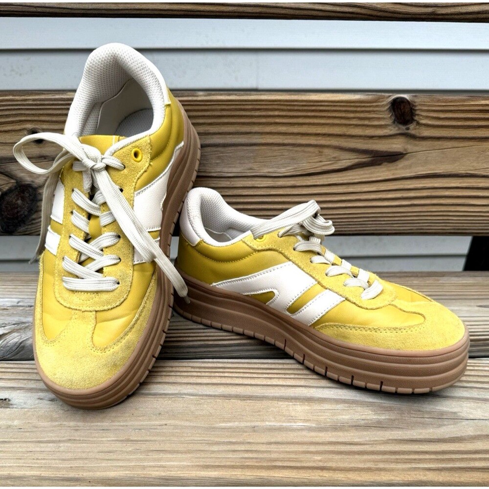 Lucky Step Yellow Low Top Lace-Up Sneakers Suede Gum Rubber Sole women’s 8.5